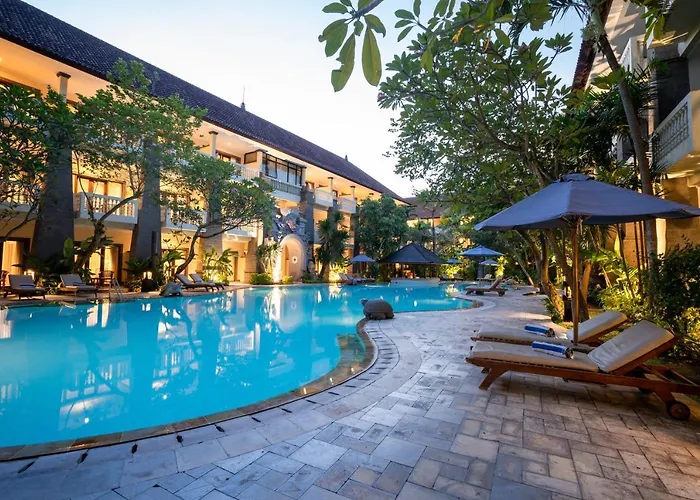 Hotel Kumala Pantai 3*
