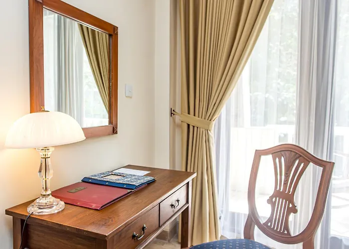 Hotel Kumala Pantai 3*