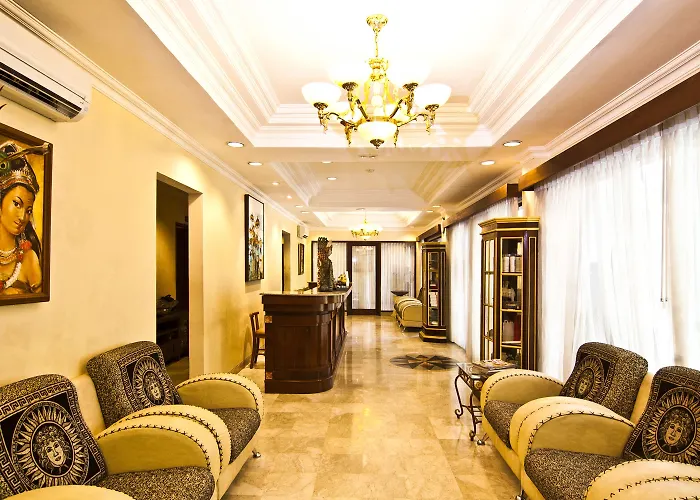 Kumala Pantai Hotel 3*